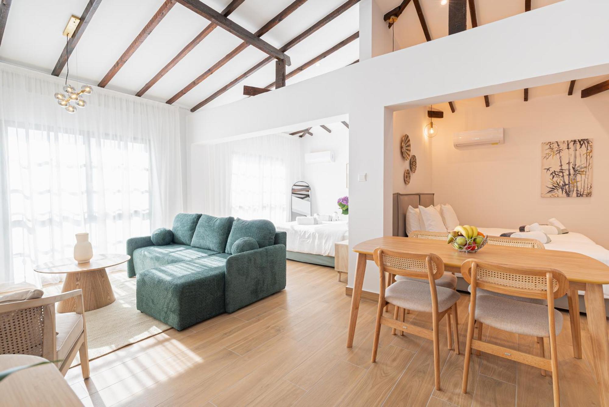 Loft Centrale Пафос Экстерьер фото