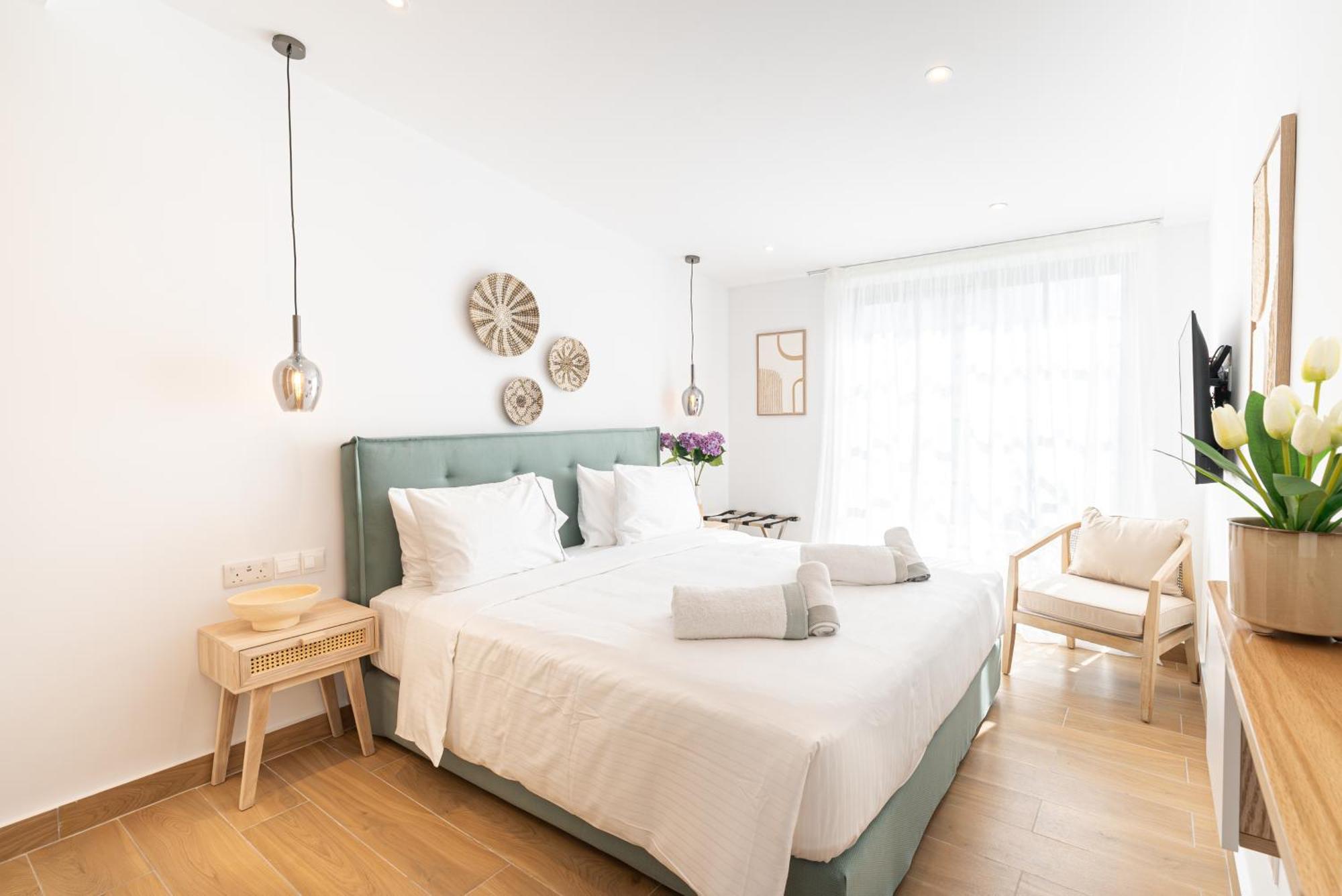 Loft Centrale Пафос Экстерьер фото