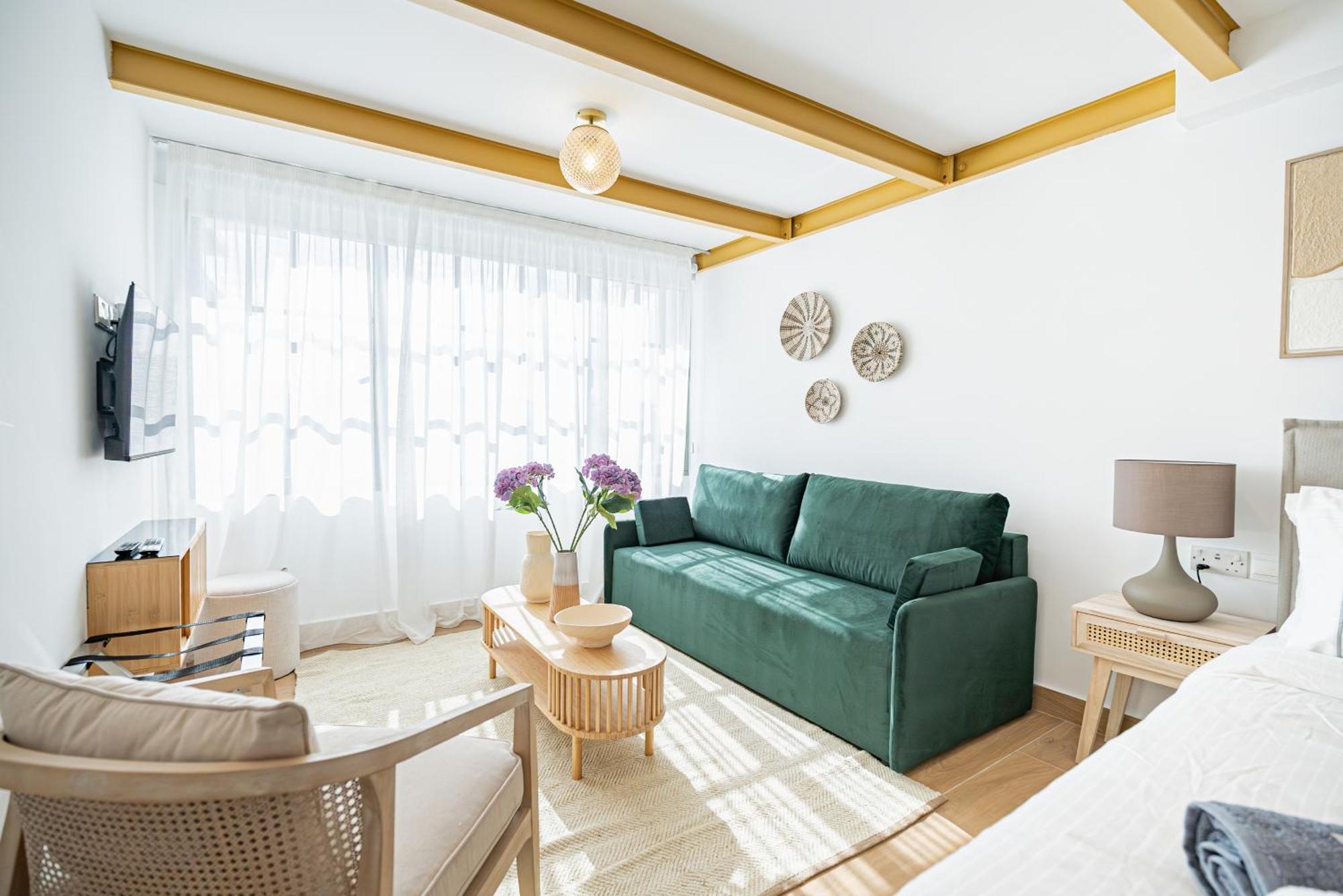 Loft Centrale Пафос Экстерьер фото